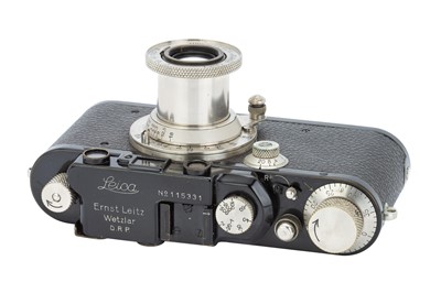 Lot 10 - A Leica III Rangefinder Camera