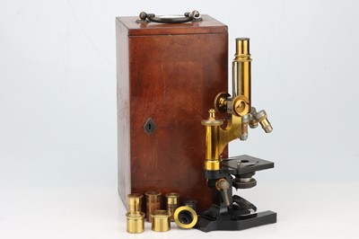 Lot 322 - An Antique Leitz Compound Microscope