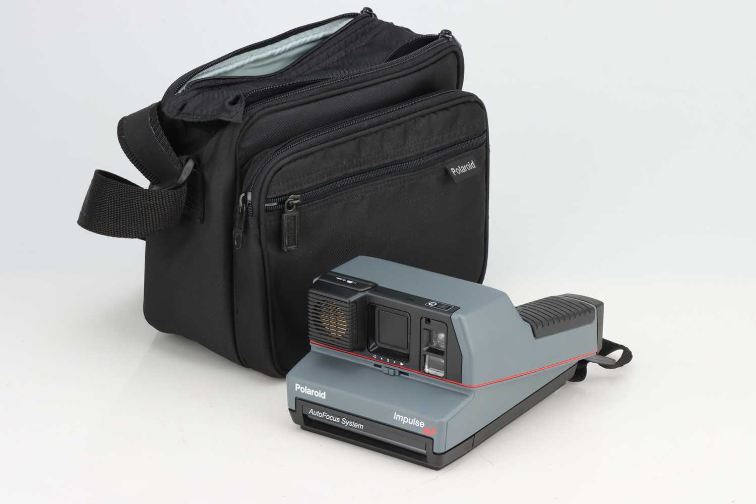 Lot 746 - A Polaroid Impulse AF Instant Camera
