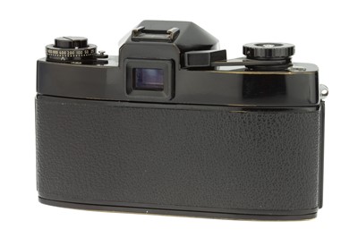 Lot 56 - A Leica Leicaflex SLR Camera