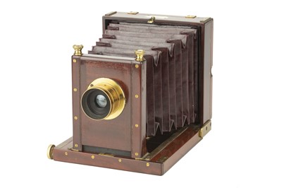 Lot 177 - A Fine G. Hare New Patent Quarter Plate Mahogany Field Camera