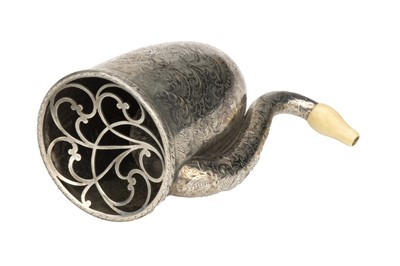Lot 19 - A Highly Decorative Rein Opera Dome Ear Trumpet