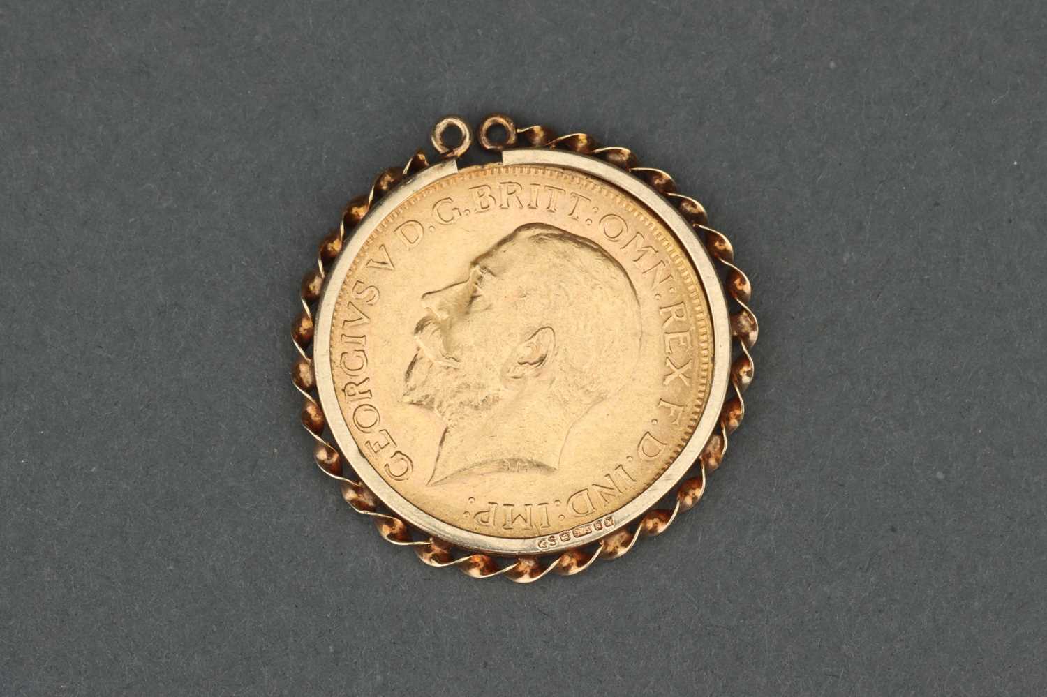 Lot 53 - 1913 Perth Mint Full Sovereign Gold Coin