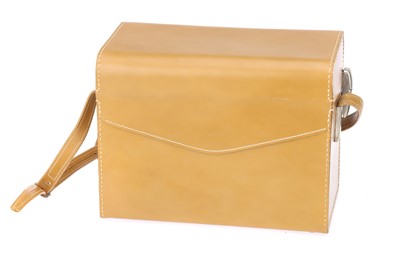 Lot 314 - A Early Hasselblad Outfit Case