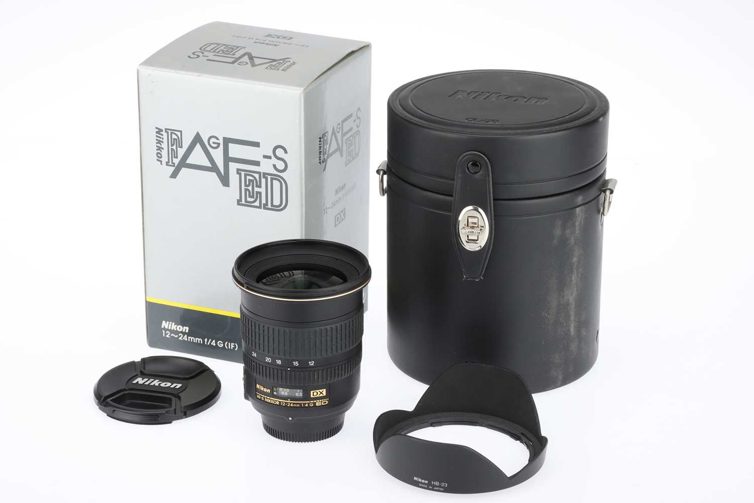 Lot 55 - A Nikon AF-S Nikkor DX ED G f/4 12-24mm Lens