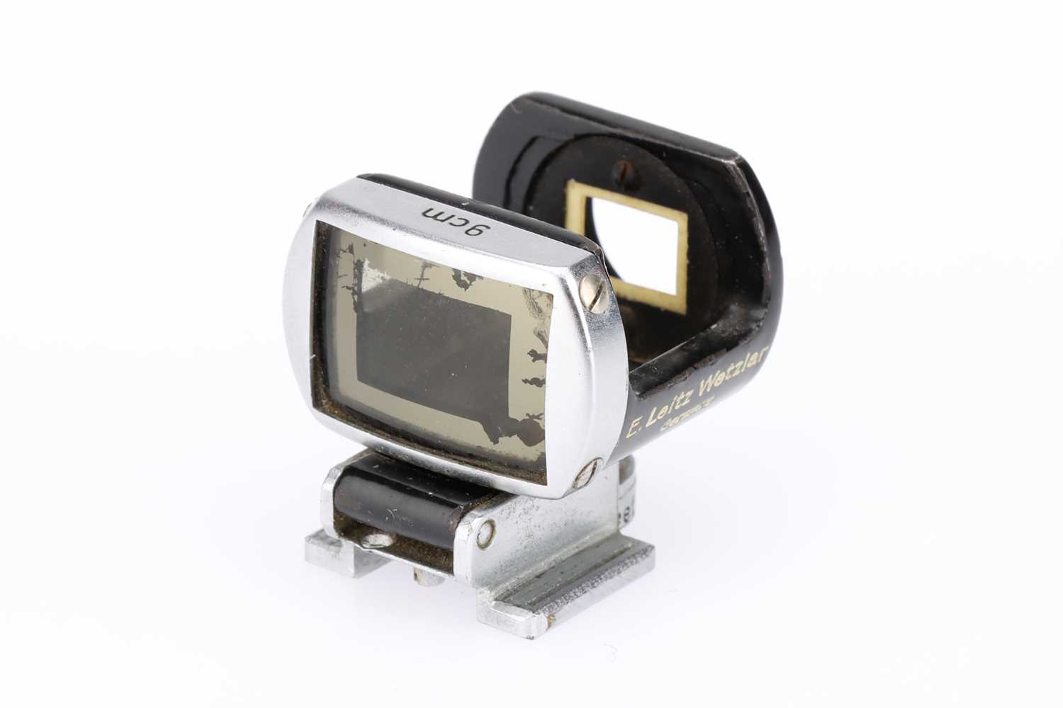 Lot 31 - A Leitz Wetzlar Leica SOOUT 9cm Cradle Viewfinder