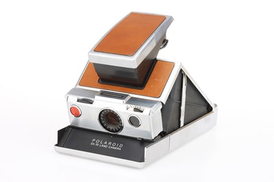 Lot 180 - A Polaroid SX-70 Land Camera