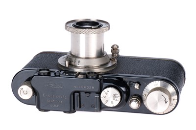 Lot 11 - A Leica II Rangefinder Camera