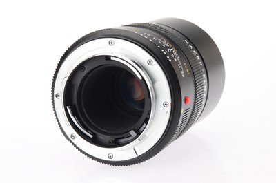 Lot 13 - A Leitz Macro-Elmar-R f/4 100mm Lens