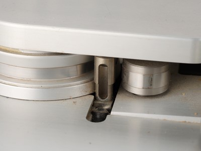 Lot 868 - A Studer A80-RC Master Tape Recroder Reel to Reel Player / Editor