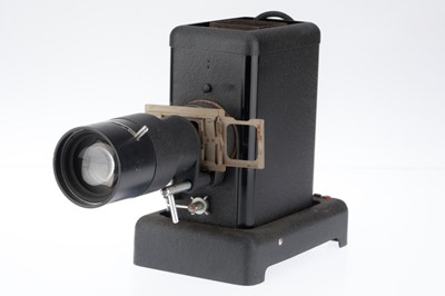Lot 605 - A Leitz Slide Projector