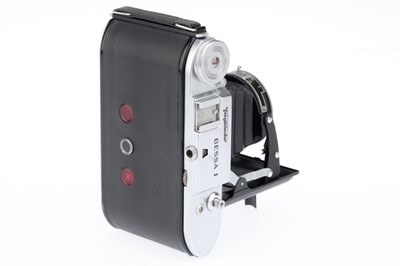 Lot 165 - A Voigtlander Bessa-I Folding Medium Format Camera