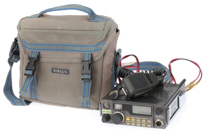 Lot 570 - A Yaesu FT-290 R VHF Transceiver
