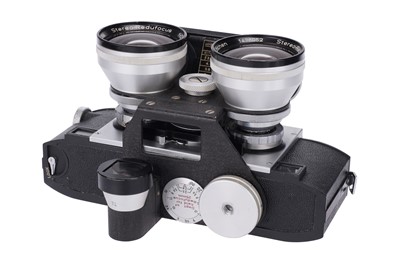 Lot 271 - A White Stereo Rearlist 1041 Stereo 35mm Camera