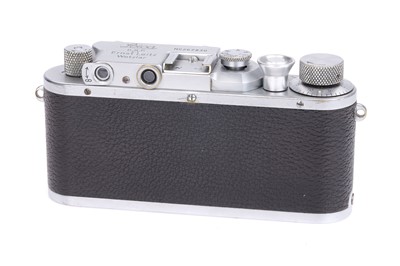 Lot 13 - A Leica IIIa 'Spécialités Tiranty' Paris Rangefinder Camera
