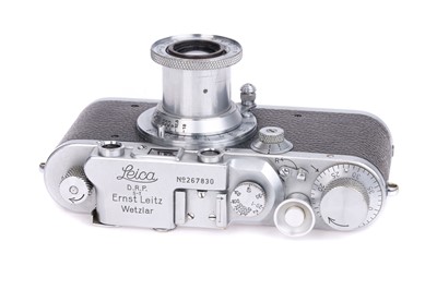 Lot 13 - A Leica IIIa 'Spécialités Tiranty' Paris Rangefinder Camera
