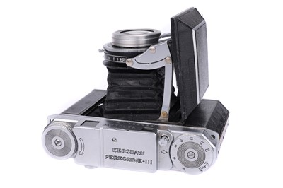 Lot 319 - A Kershaw Peregrine III Medium Format Rangefinder Camera