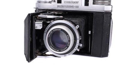 Lot 319 - A Kershaw Peregrine III Medium Format Rangefinder Camera