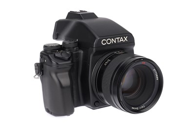 Lot 310 - A Contax 645 Medium Format Camera