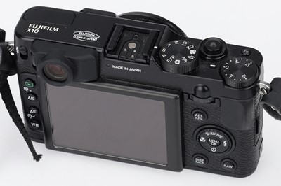 Lot 207 - A Fujifilm X10 Digital Compact Camera