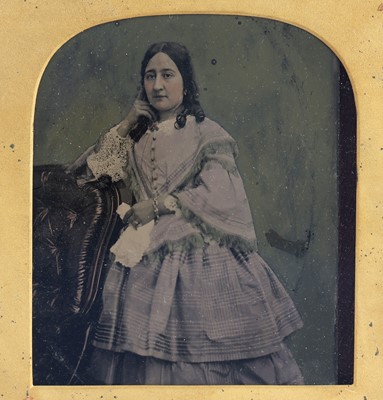 Lot 11 - Ambrotypes-Portraits