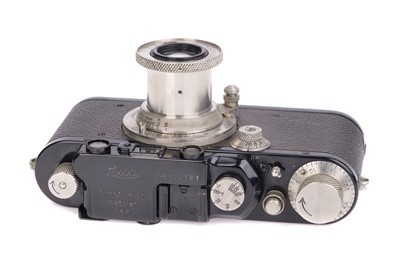 Lot 11 - A Leica III Rangefinder Camera