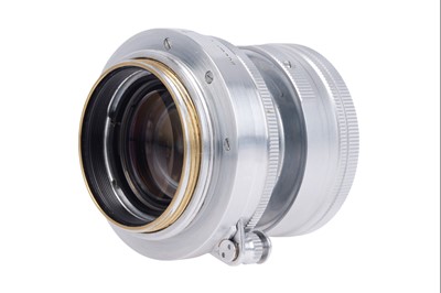 Lot 39 - A Leitz Summicron 'Thorium' f/2 50mm Lens