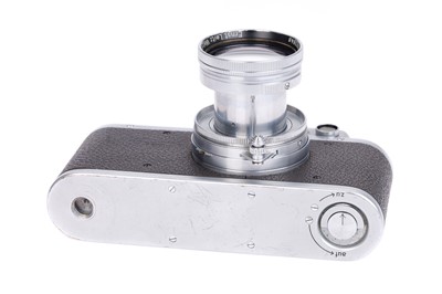 Lot 9 - A Leica II Rangefinder Camera