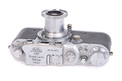 Lot 15 - A Leica IIIc 'Heer' & 'Artl.' Rangefinder Camera