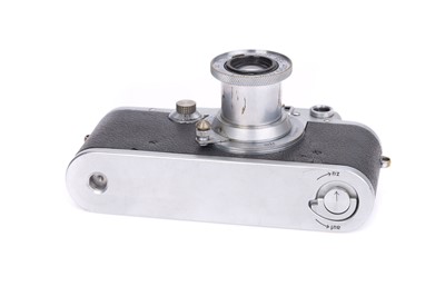 Lot 15 - A Leica IIIc 'Heer' & 'Artl.' Rangefinder Camera