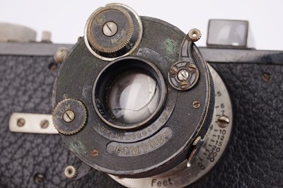 Lot 1 - A Leica Ib Dial Set Compur Camera