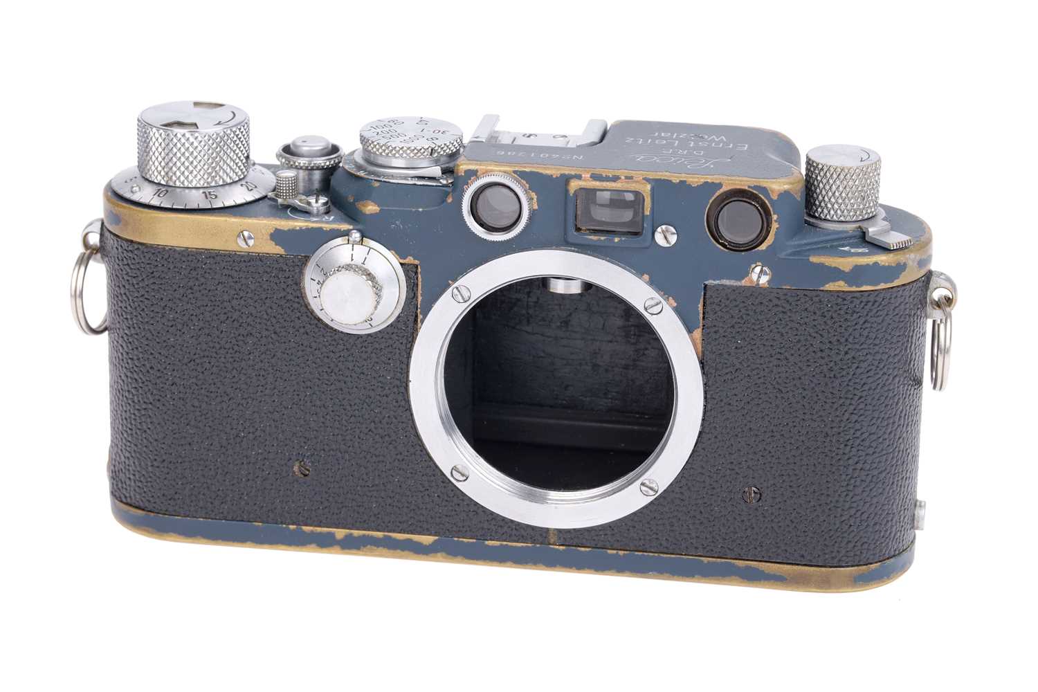 Lot 21 - A Leica IIIc Rangefinder Camera