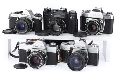 Lot 175 - A Group of 35mm SLR Cameras