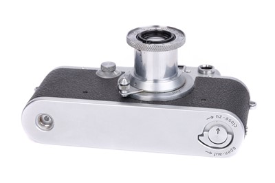 Lot 16 - A Leica IIIc Rangefinder Camera