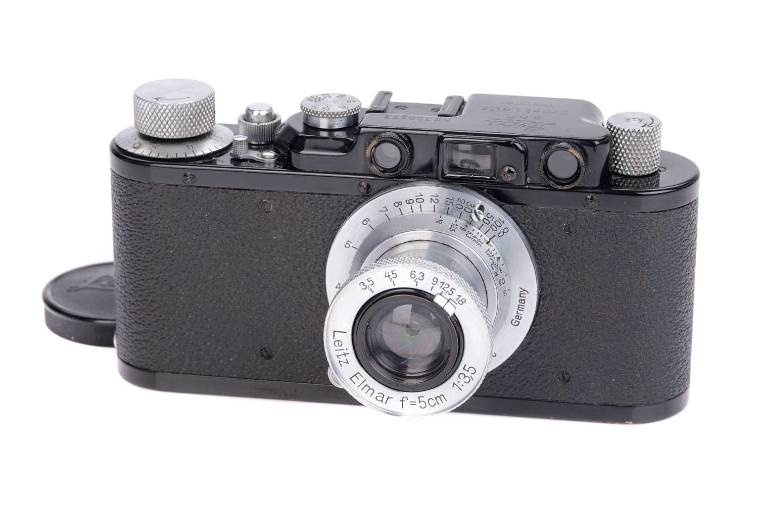 Lot 14 - A Leica II Rangefinder Camera