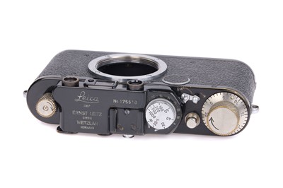 Lot 12 - A Leica IIf Rangefinder Camera