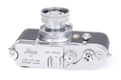 Lot 46 - A Leica M3 DS Rangefinder Camera