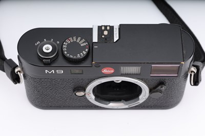 Lot 25 - A Leica M9 Digital Rangefinder Camera Body