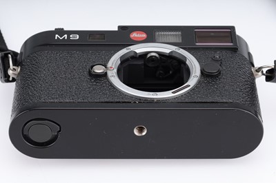 Lot 25 - A Leica M9 Digital Rangefinder Camera Body