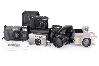 Lot 399 - A Mixed Selection of Cameras