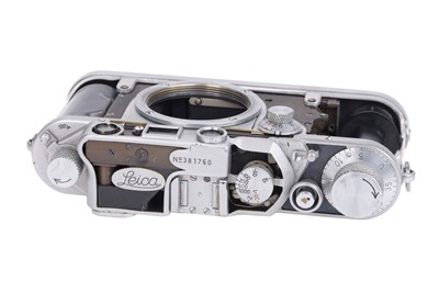 Lot 19 - A Leica IIIc Cutaway Rangefinder Camera Body