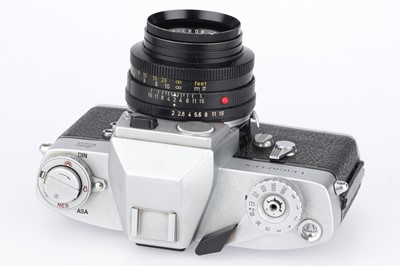 Lot 36 - A Leitz Wetzlar Leicaflex 35mm SLR Camera