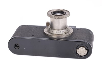 Lot 10 - A Pair of Leica Standard Cameras