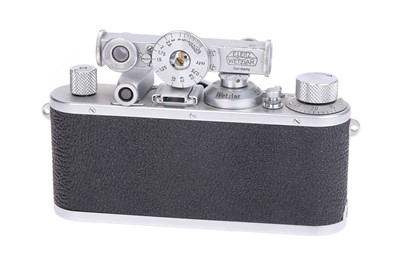 Lot 10 - A Pair of Leica Standard Cameras