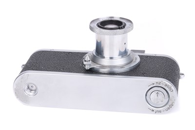 Lot 10 - A Pair of Leica Standard Cameras