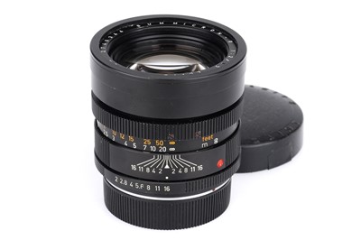 Lot 41 - A Leitz Canada Summicron-R f/2 90mm Lens