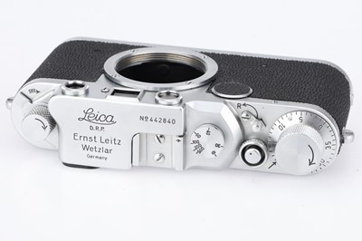 Lot 4 - A Leica IIc 35mm Rangefinder Camera
