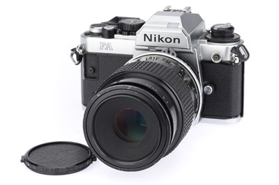 Lot 32 - A Nikon FA 35mm SLR Camera