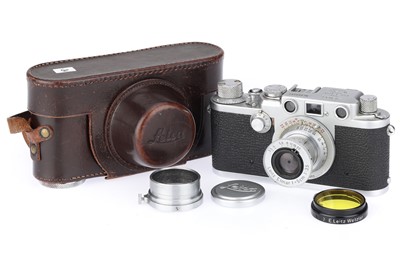 Lot 2 - A Leica IIIf Redscale 35mm Rangefinder Camera