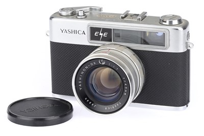 Lot 74 - A Yashica Minimatic-EL 35mm Rangefinder Camera